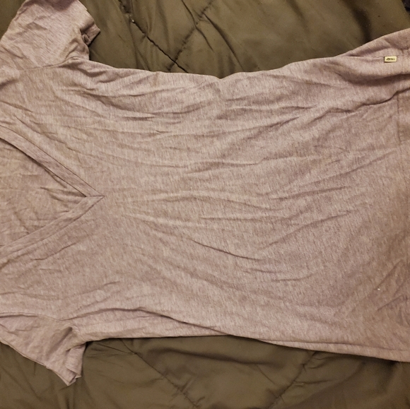 Tna tee - Picture 4 of 5